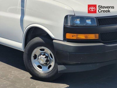 2022 Chevrolet Express 3500 Work Van Cargo