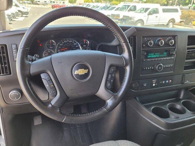 2022 Chevrolet Express 3500 Work Van Cargo