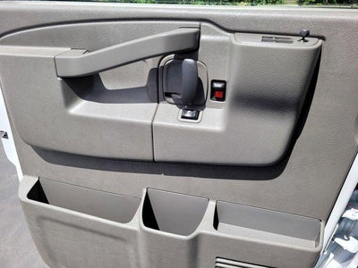 2022 Chevrolet Express 3500 Work Van Cargo