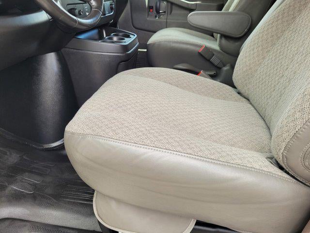 2022 Chevrolet Express 3500 Work Van Cargo