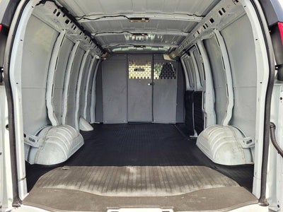 2022 Chevrolet Express 3500 Work Van Cargo