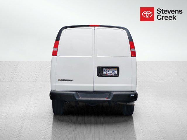 2022 Chevrolet Express 3500 Work Van Cargo