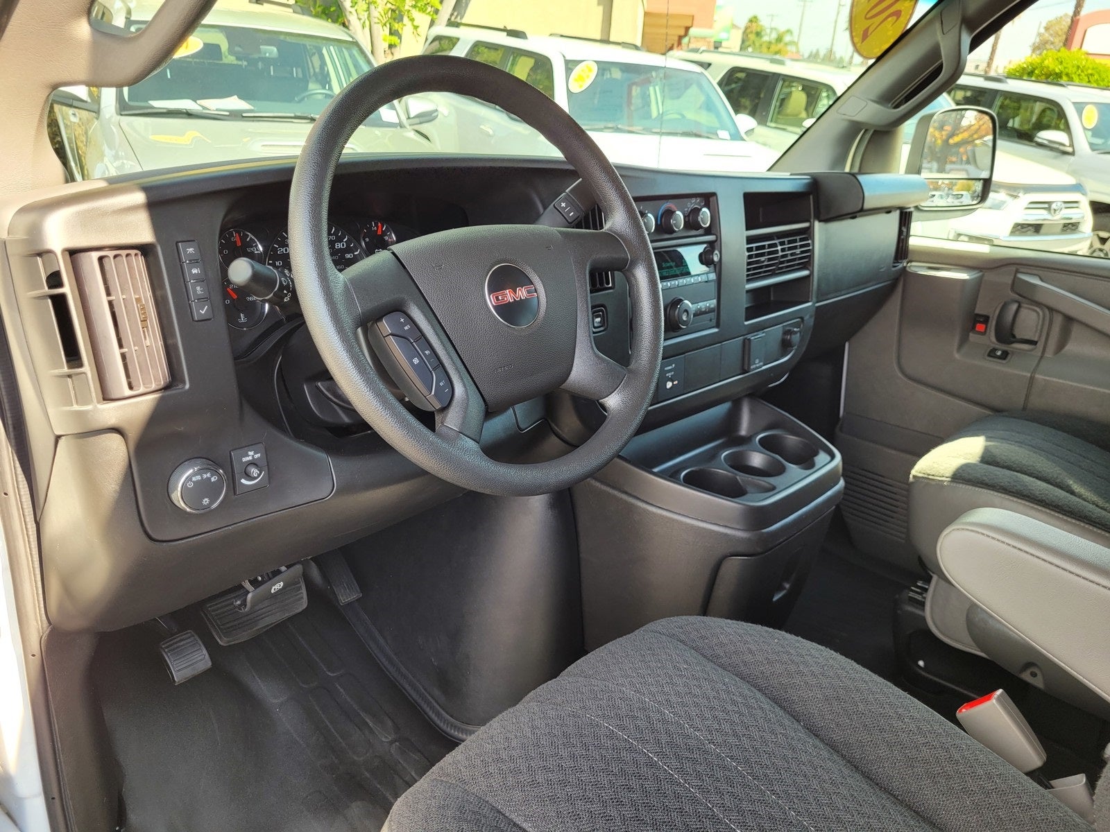 2023 GMC Savana 2500 Work Van