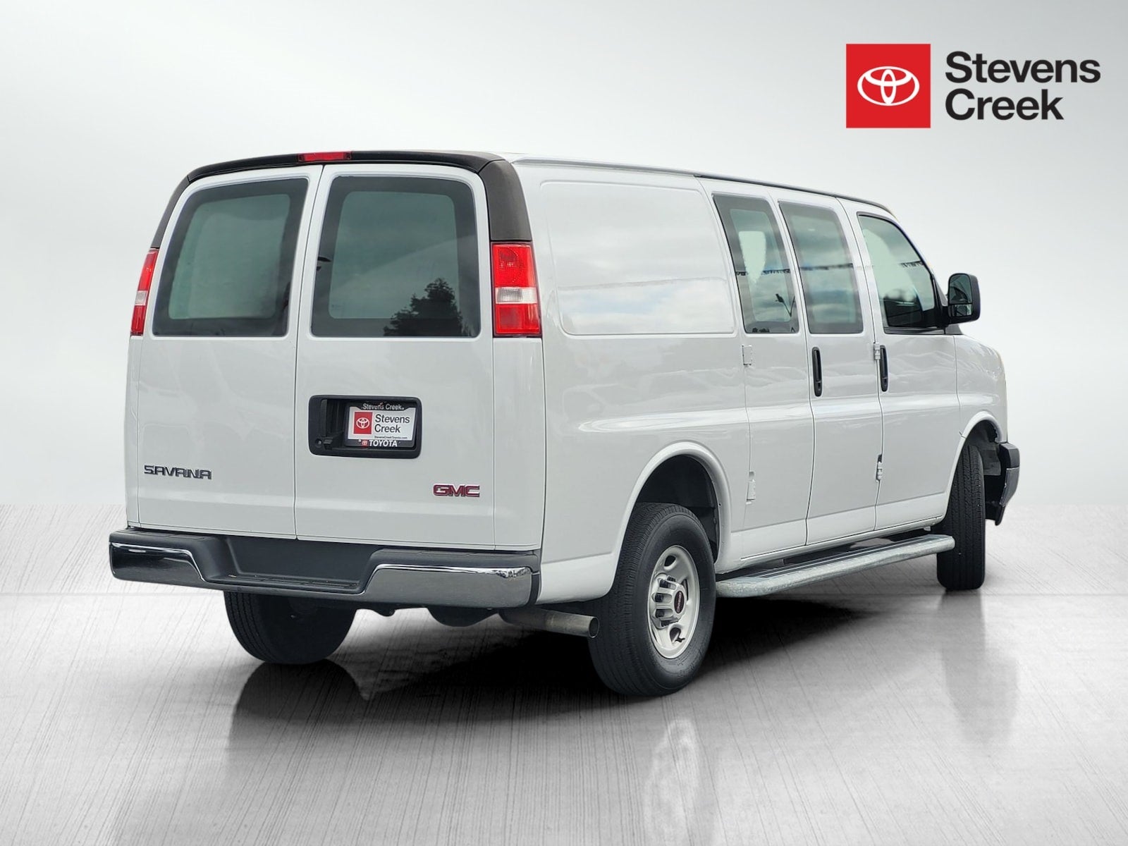 2023 GMC Savana 2500 Work Van