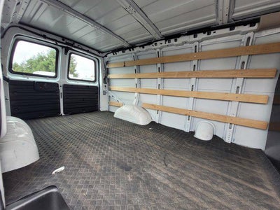 2023 GMC Savana 2500 Work Van