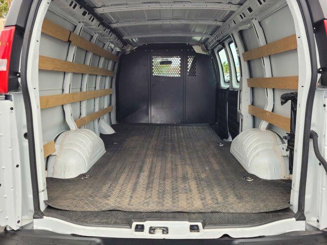 2023 GMC Savana 2500 Work Van