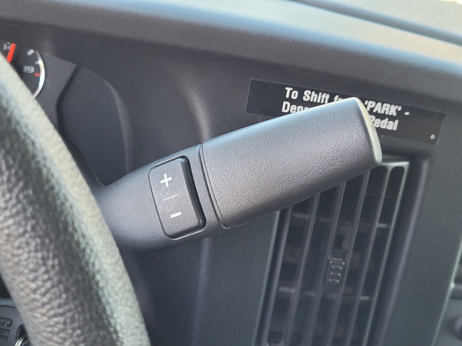 2024 GMC Savana 2500 Work Van