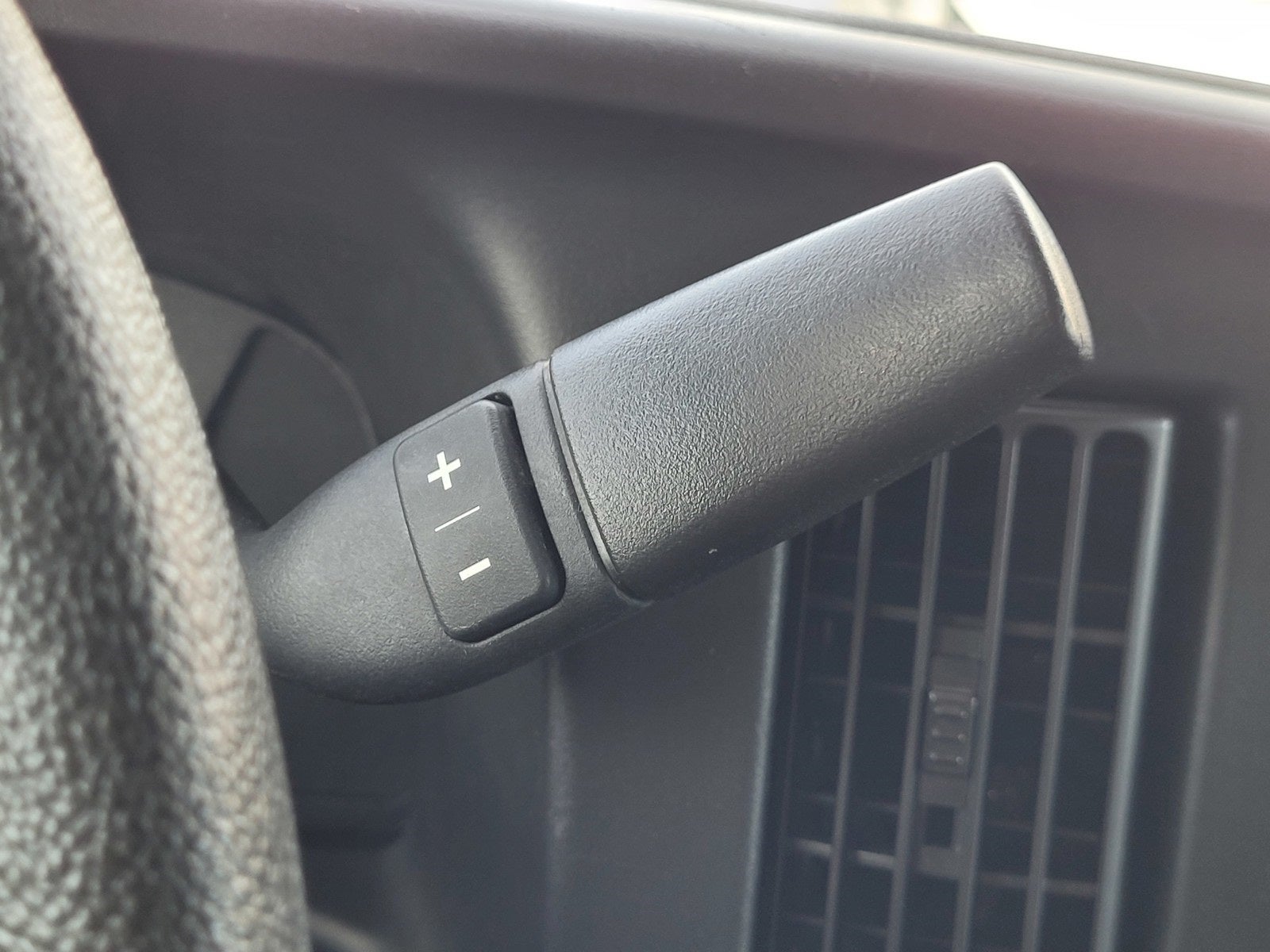 2023 GMC Savana 2500 Work Van