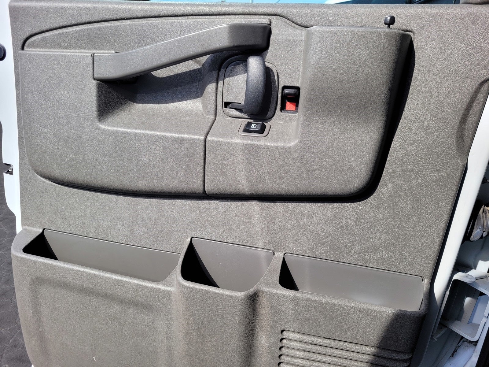 2023 GMC Savana 2500 Work Van