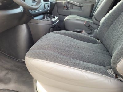 2023 GMC Savana 2500 Work Van