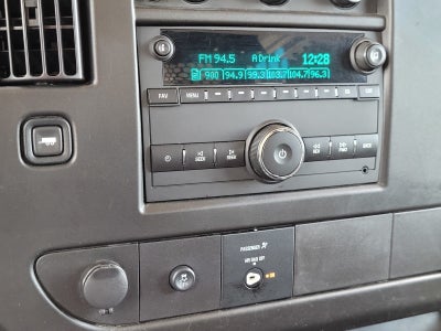 2023 GMC Savana 2500 Work Van