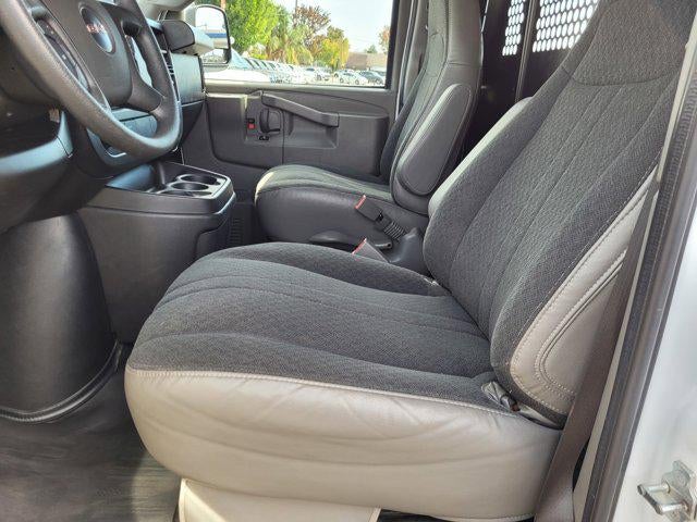 2023 GMC Savana 2500 Work Van