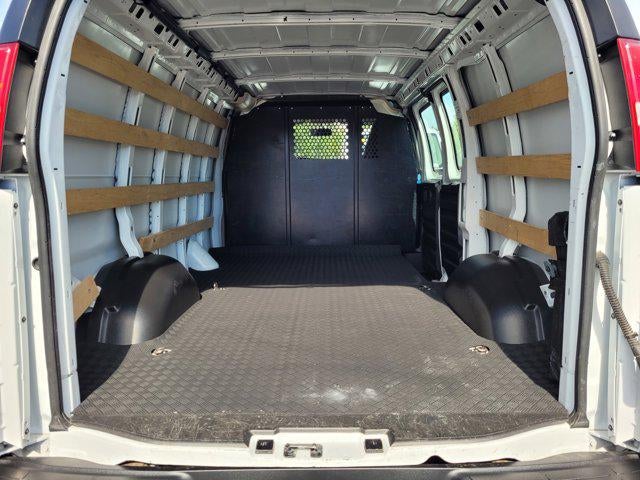 2023 GMC Savana 2500 Work Van