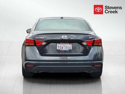 2022 Nissan Altima 2.5 SV