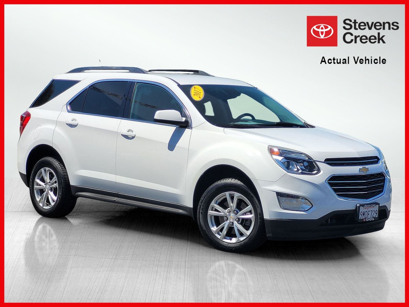 2017 Chevrolet Equinox LT's photo