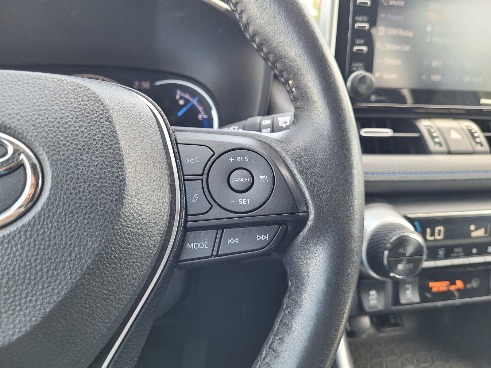 2019 Toyota RAV4 Hybrid XSE