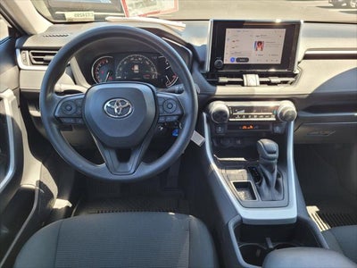 2025 Toyota RAV4 LE