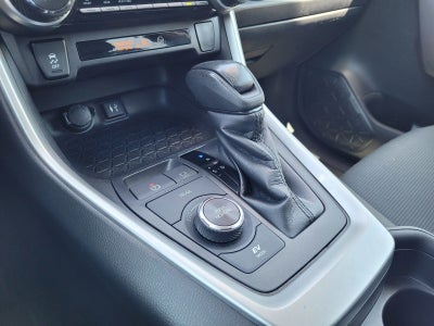 2019 Toyota RAV4 Hybrid LE