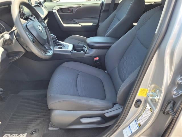 2019 Toyota RAV4 Hybrid LE