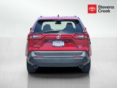 2022 Toyota RAV4 XLE