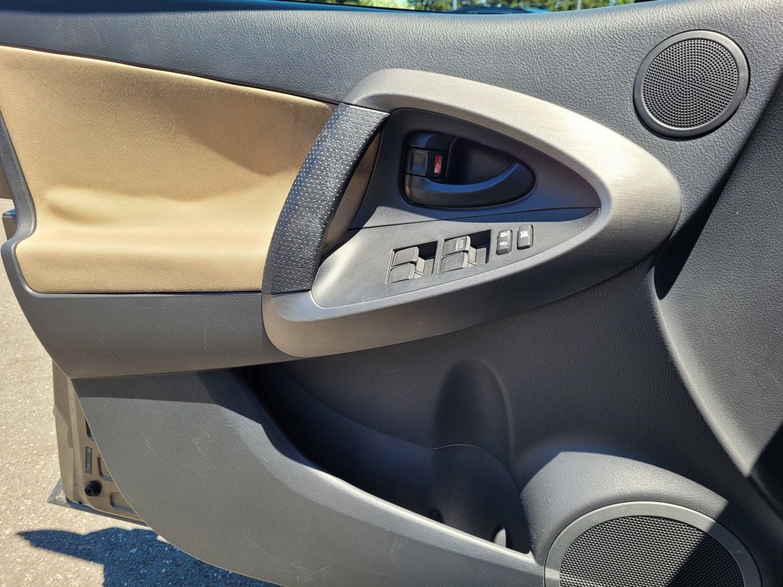 2011 Toyota RAV4 Base