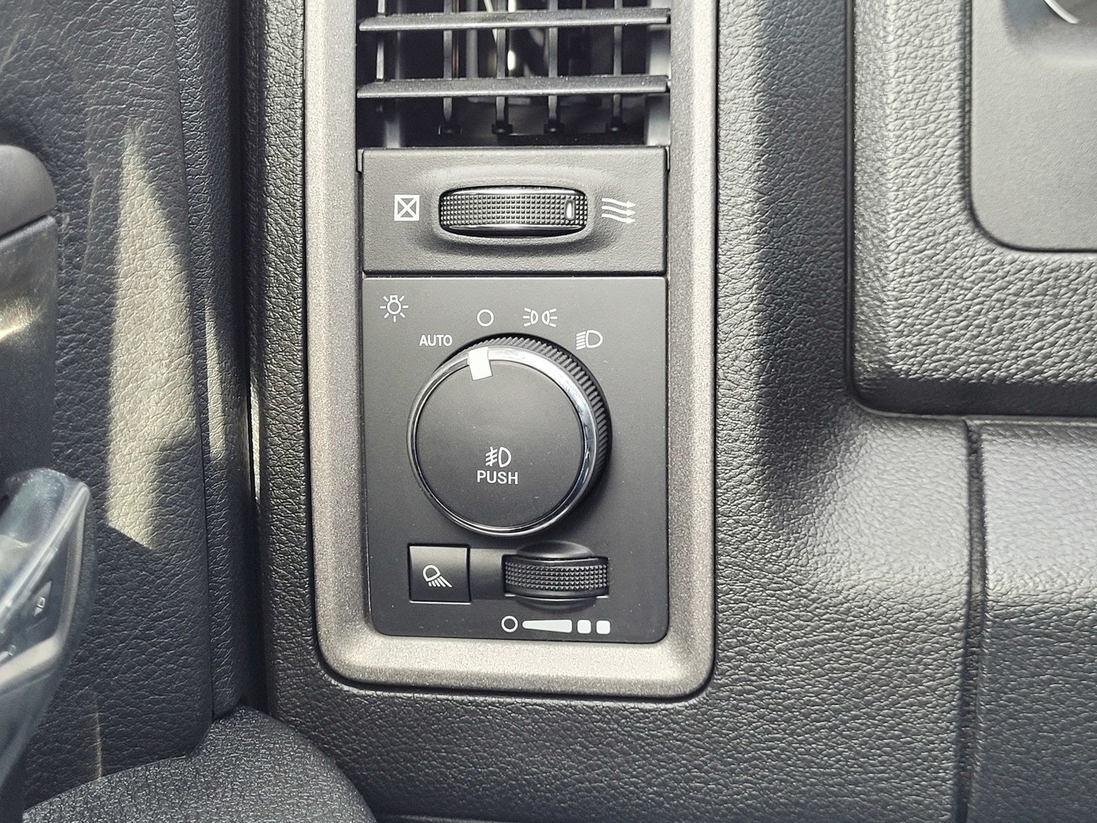 2023 RAM 1500 Classic Tradesman