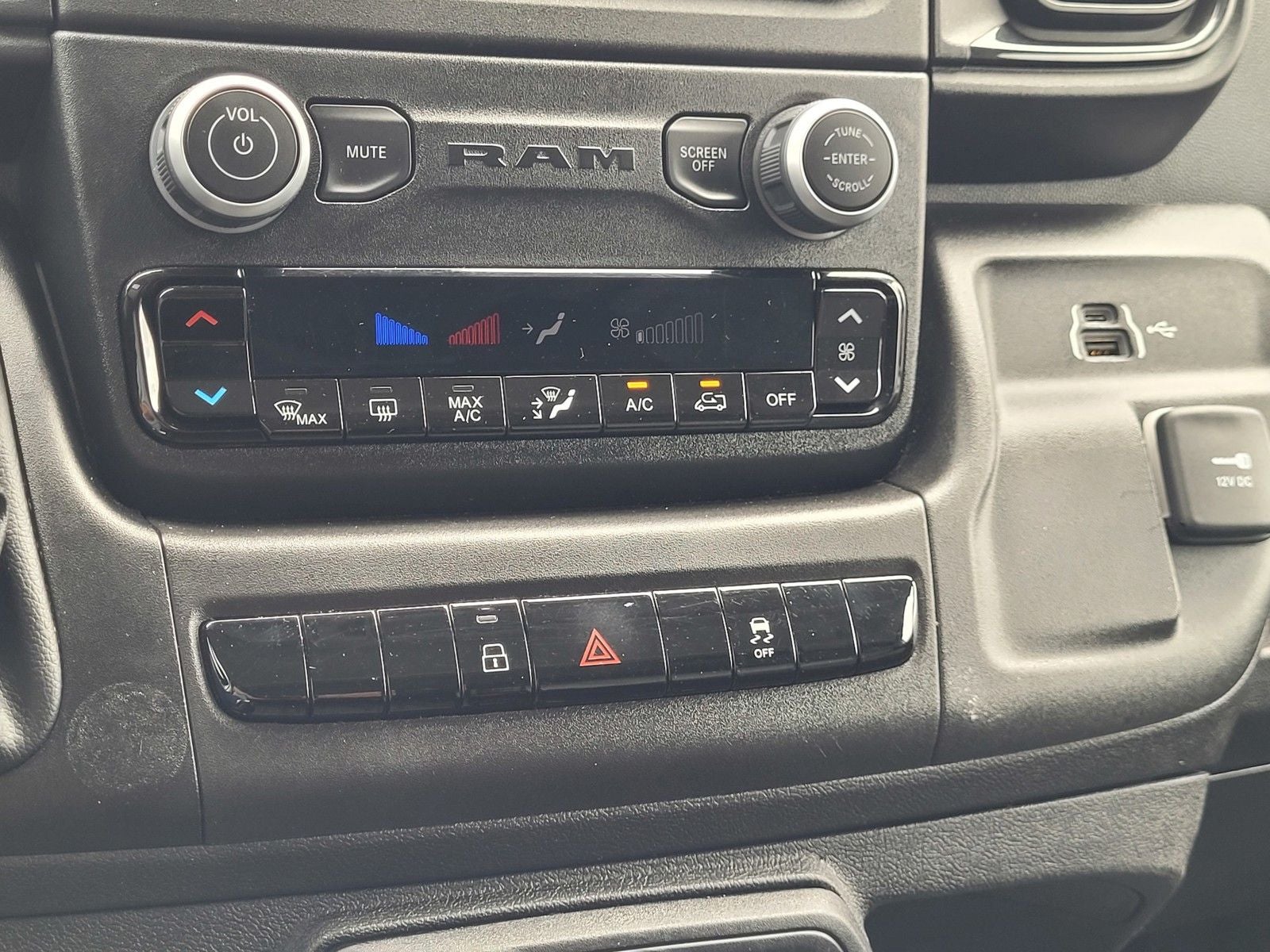 2024 RAM ProMaster 2500 High Roof