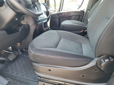2025 RAM ProMaster 2500 Base