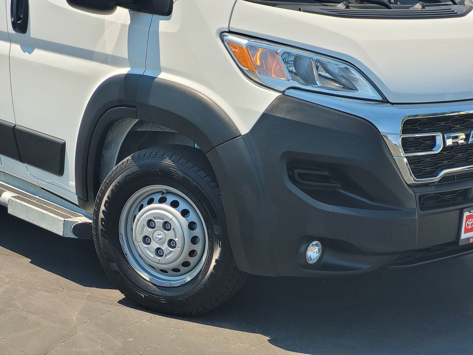 2025 RAM ProMaster 2500 Base
