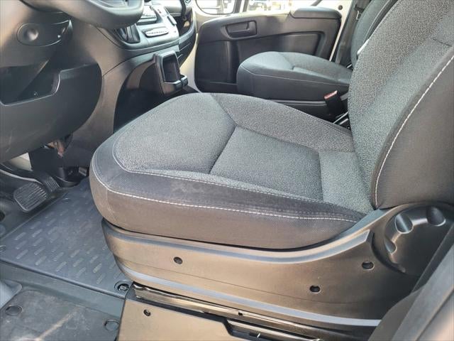 2025 RAM ProMaster 2500 Base