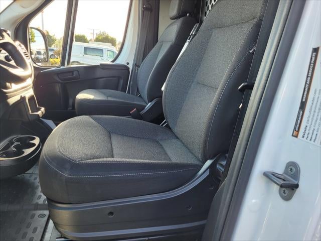 2025 RAM ProMaster 2500 Base