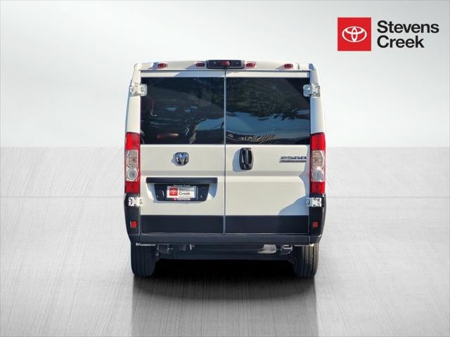 2025 RAM ProMaster 2500 Base