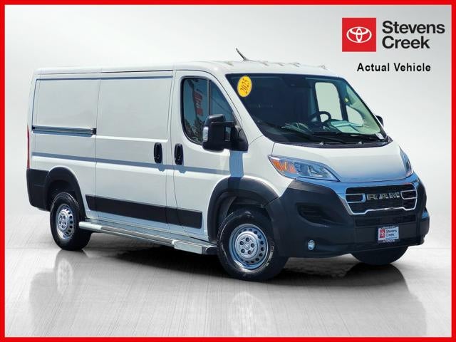 2025 RAM ProMaster 2500 Base