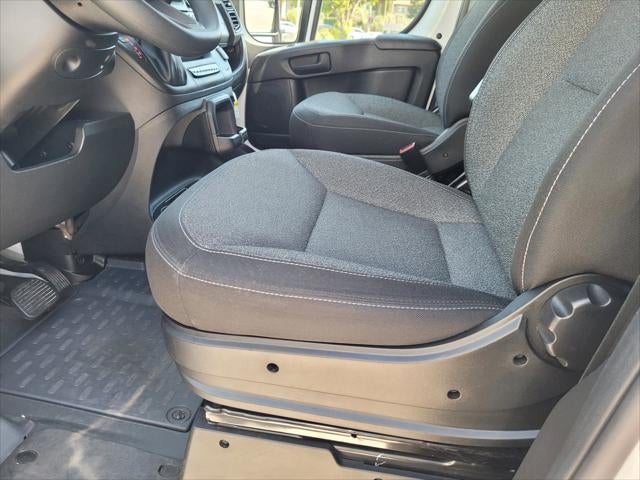 2025 RAM ProMaster 2500 Base
