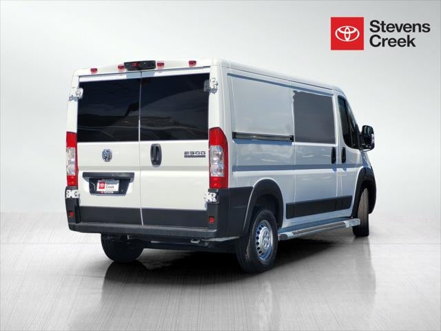 2025 RAM ProMaster 2500 Base