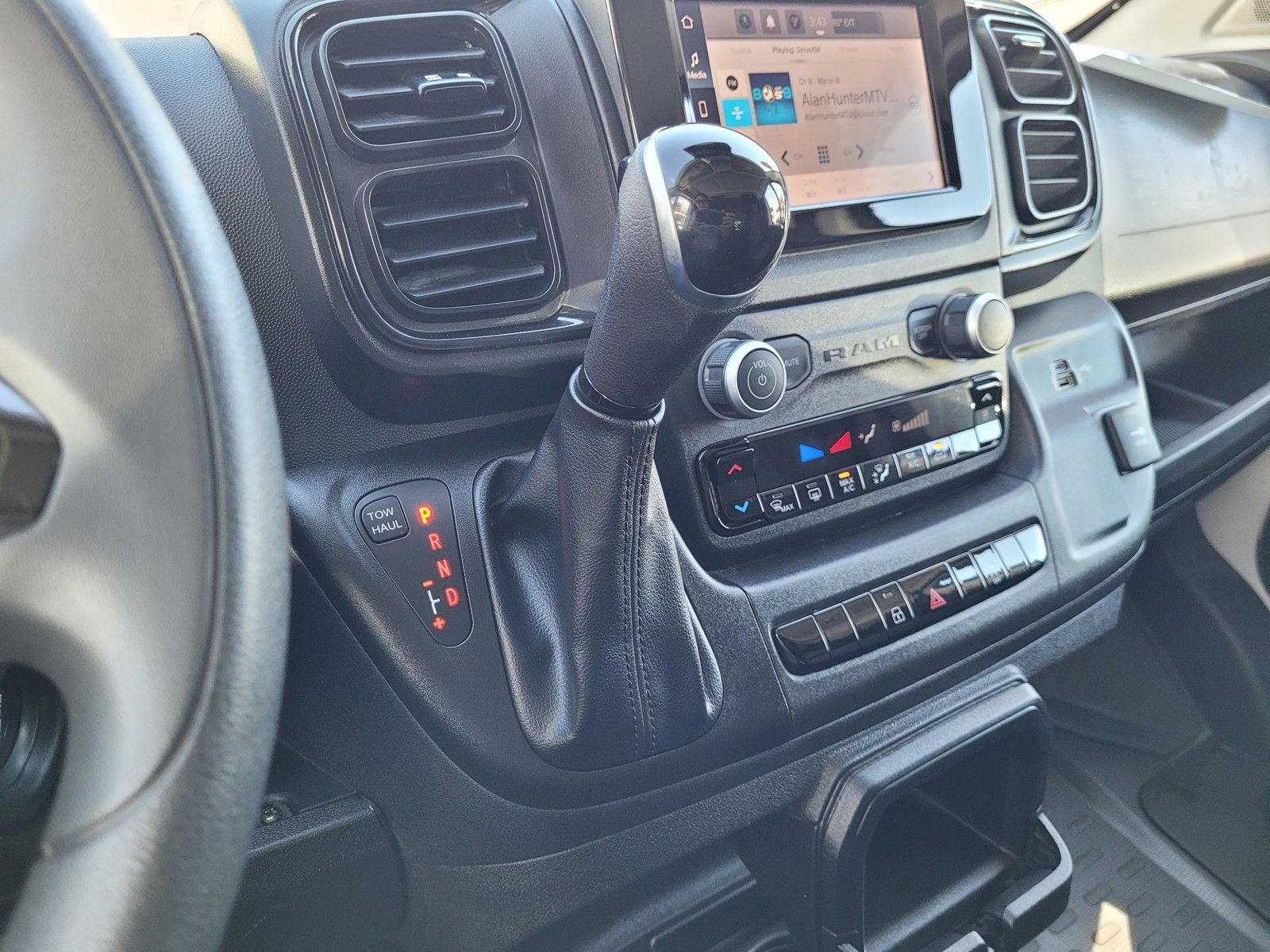 2025 RAM ProMaster 2500 Base