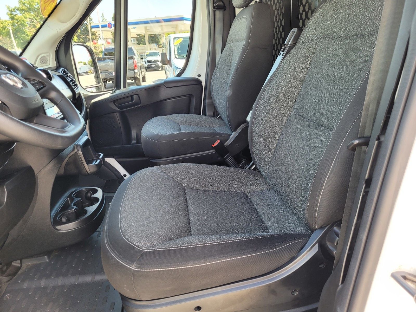 2025 RAM ProMaster 2500 Base