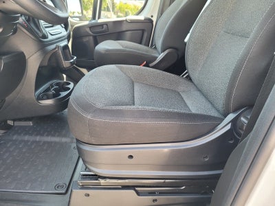 2025 RAM ProMaster 2500 Base