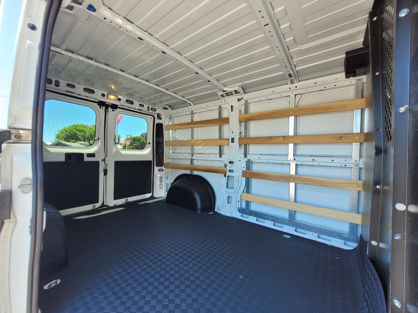 2025 RAM ProMaster 2500 Base