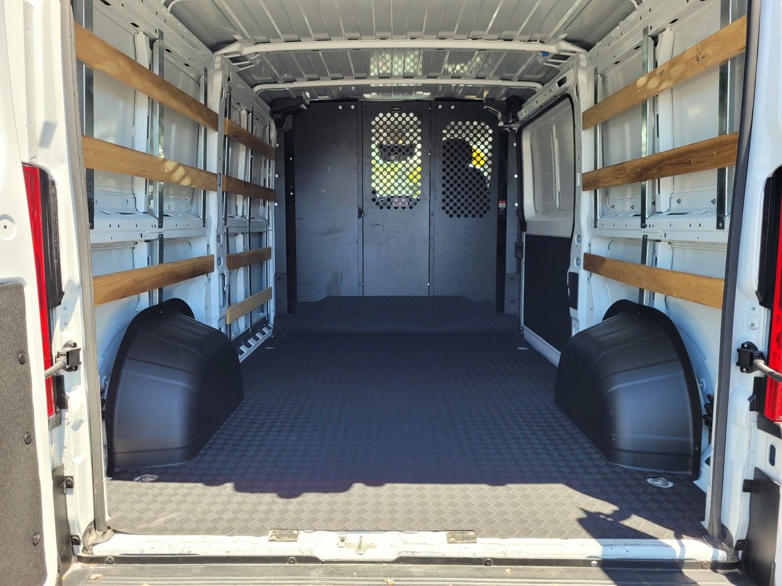 2025 RAM ProMaster 2500 Base