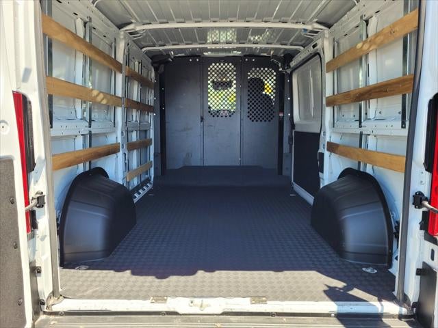 2025 RAM ProMaster 2500 Base