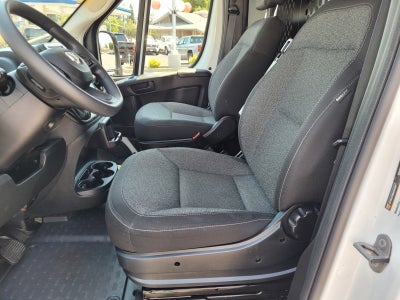 2025 RAM ProMaster 2500 Base