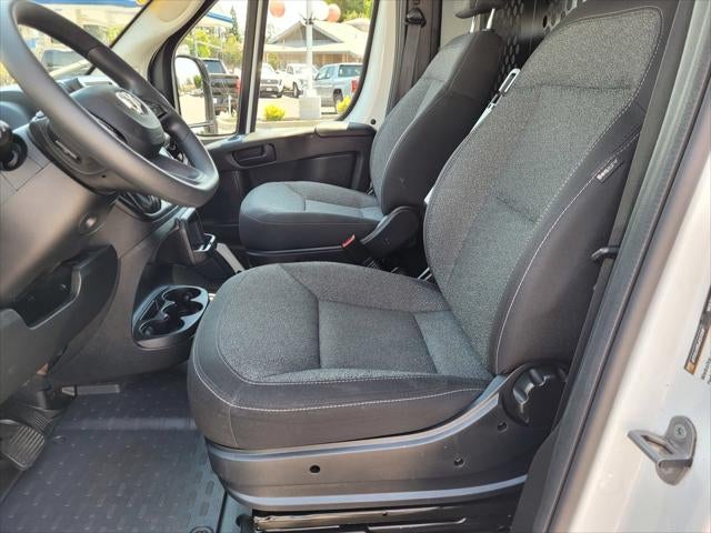 2025 RAM ProMaster 2500 Base