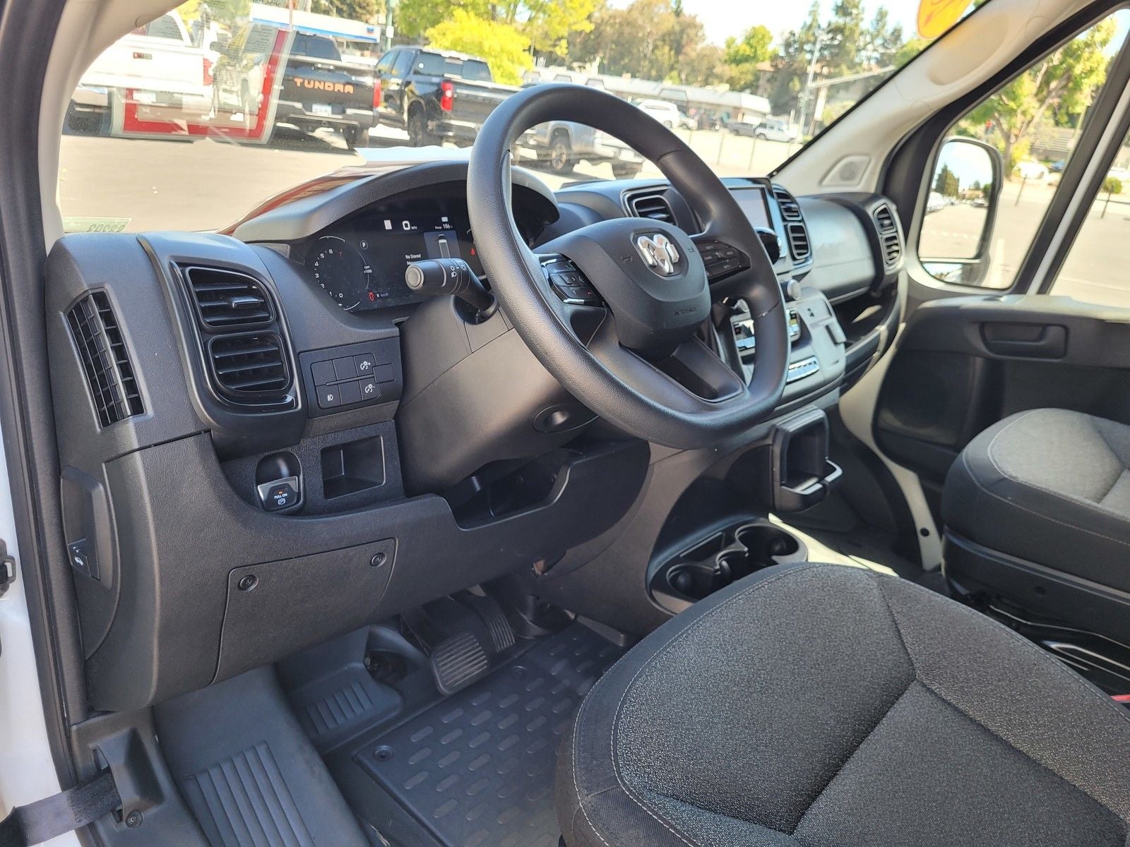 2025 RAM ProMaster 2500 Base