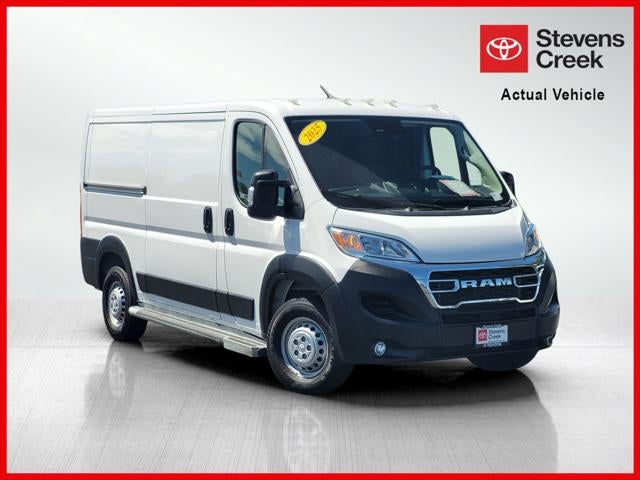 2025 RAM ProMaster 2500 Base