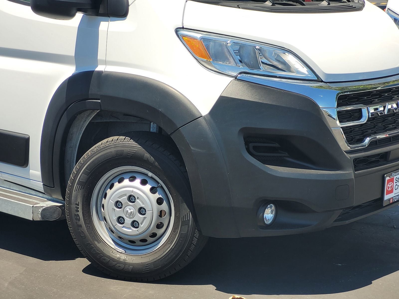 2025 RAM ProMaster 2500 Base