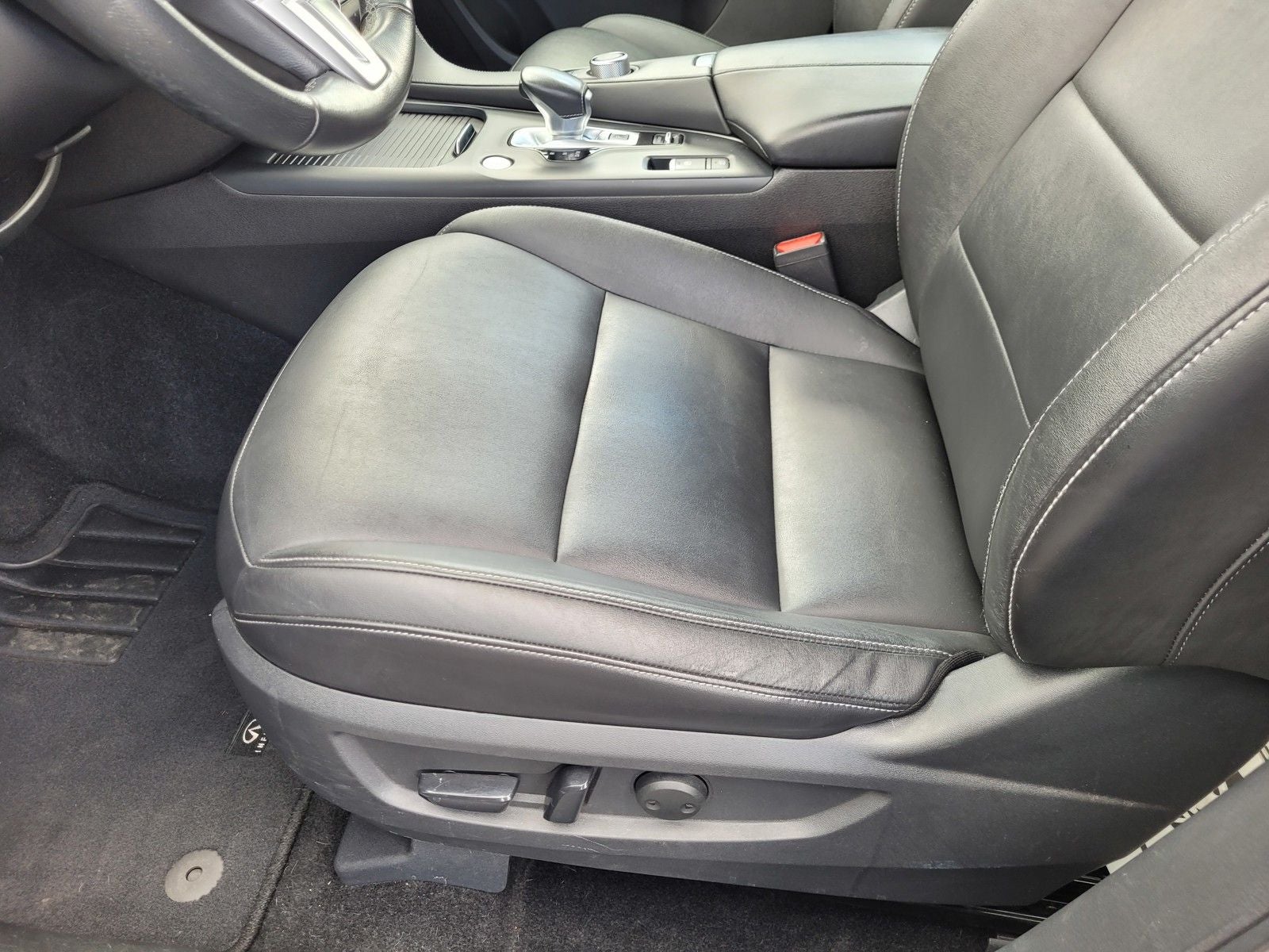 2019 INFINITI QX50 LUXE