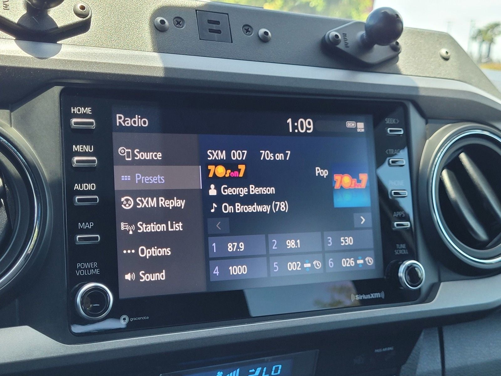2021 Toyota Tacoma TRD Off-Road V6