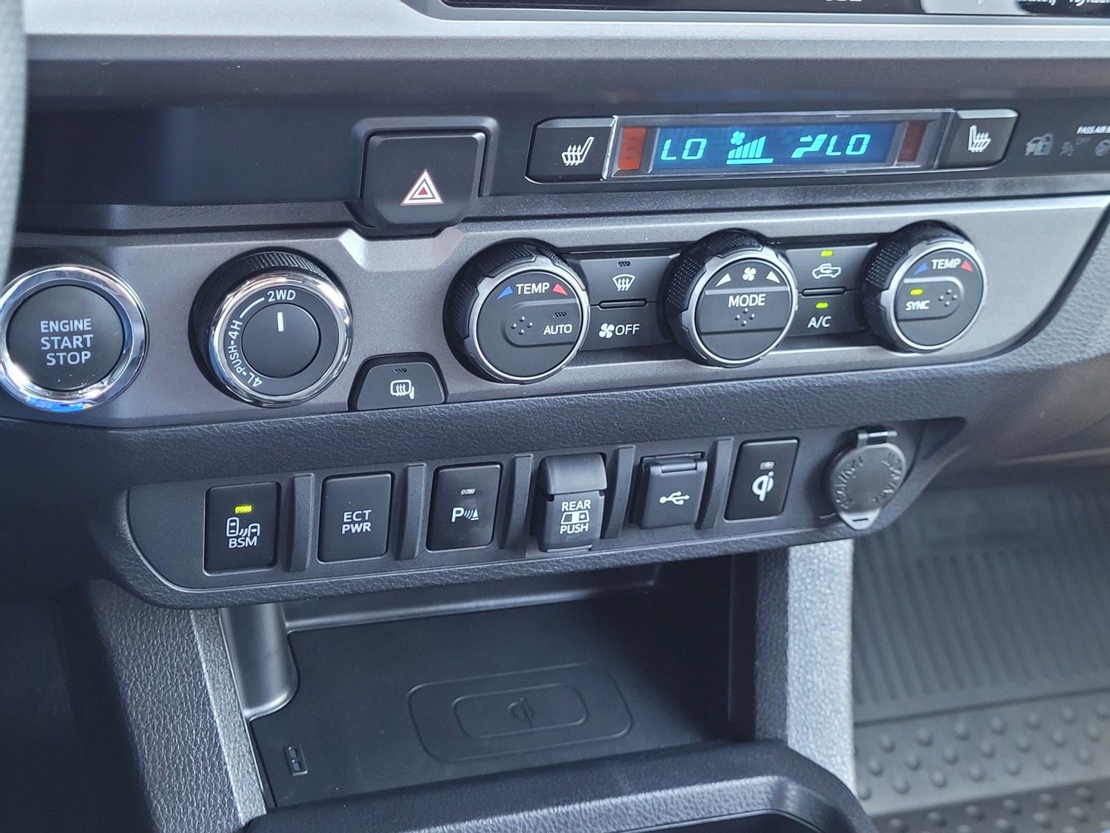 2023 Toyota Tacoma TRD Sport V6