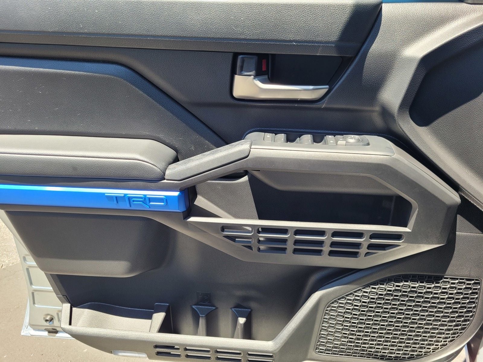 2025 Toyota Tacoma Hybrid TRD Off Road